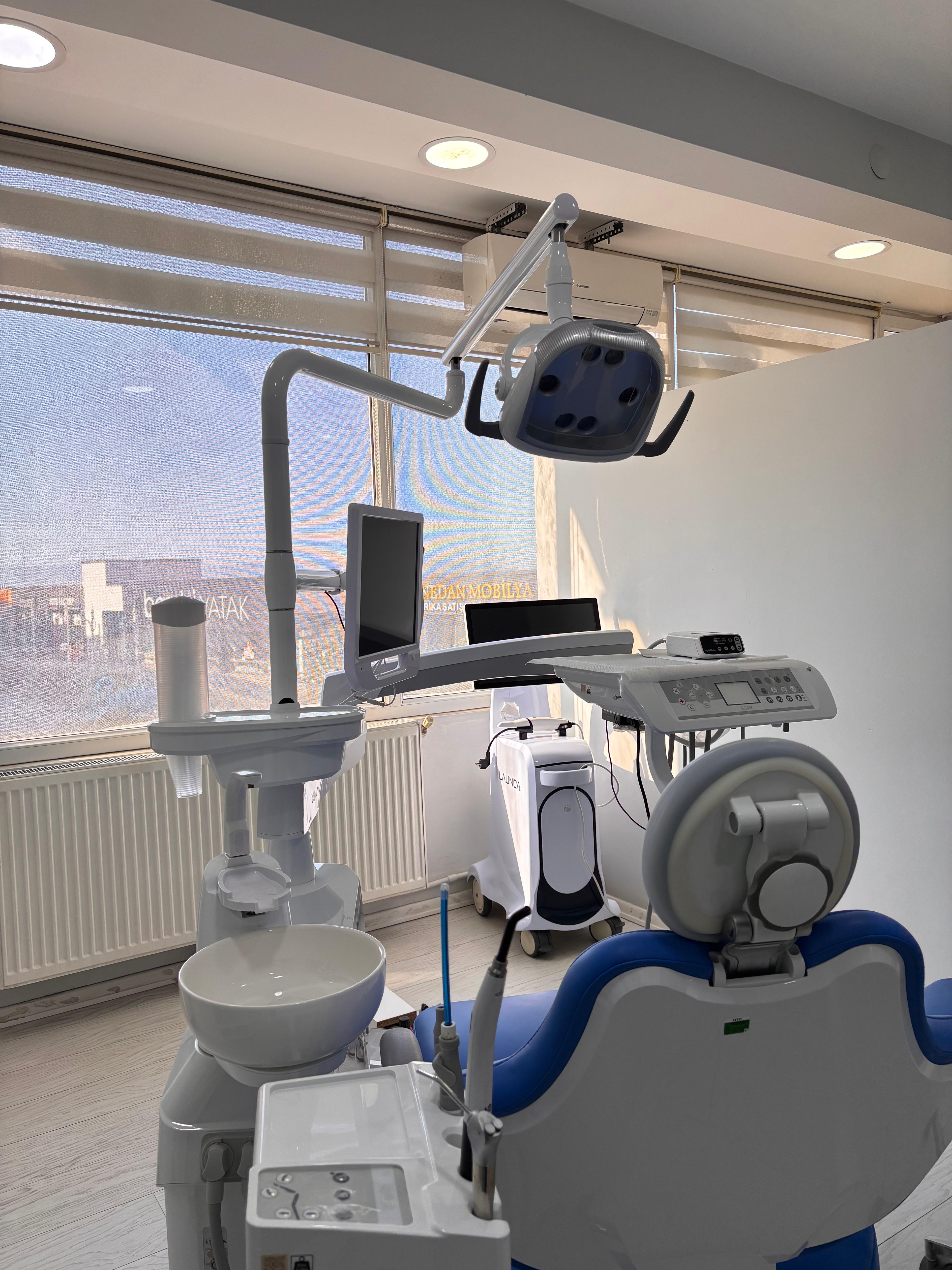 Çayırova diş hastanesi, Çayırova diş polikliniği, Çayırova dişçi, Çayırova diş hekimi, Çayırova implant tedavisi, Çayırova diş tedavi ve protez merkezi